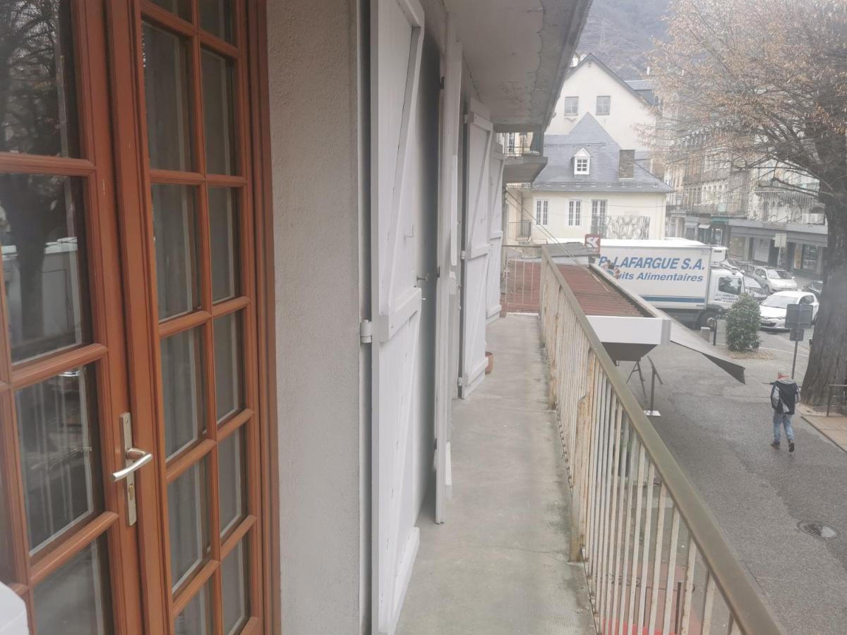 Bagneres De Luchon Hyper Centreアパートメント エクステリア 写真